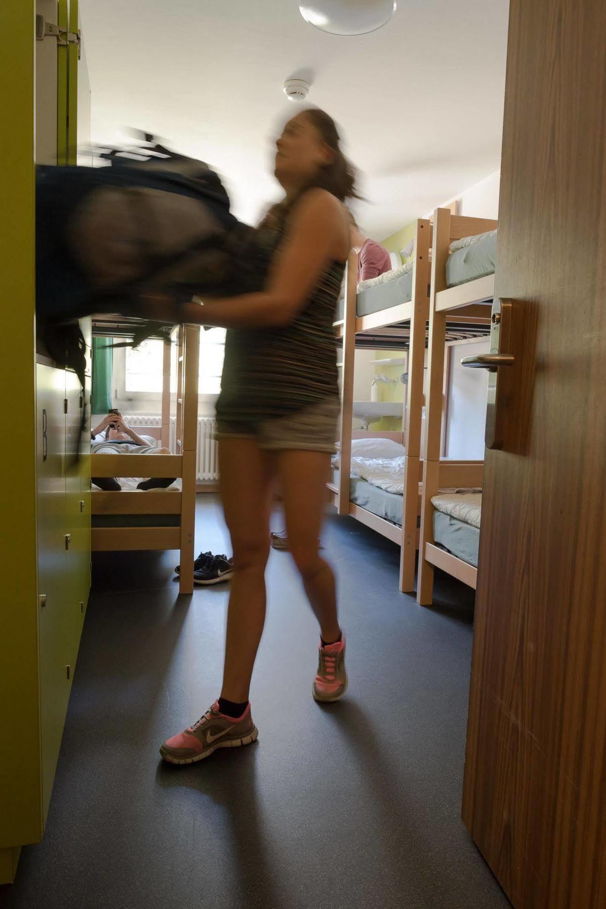 Backpackers Villa Sonnenhof - Hostel Інтерлакен Екстер'єр фото