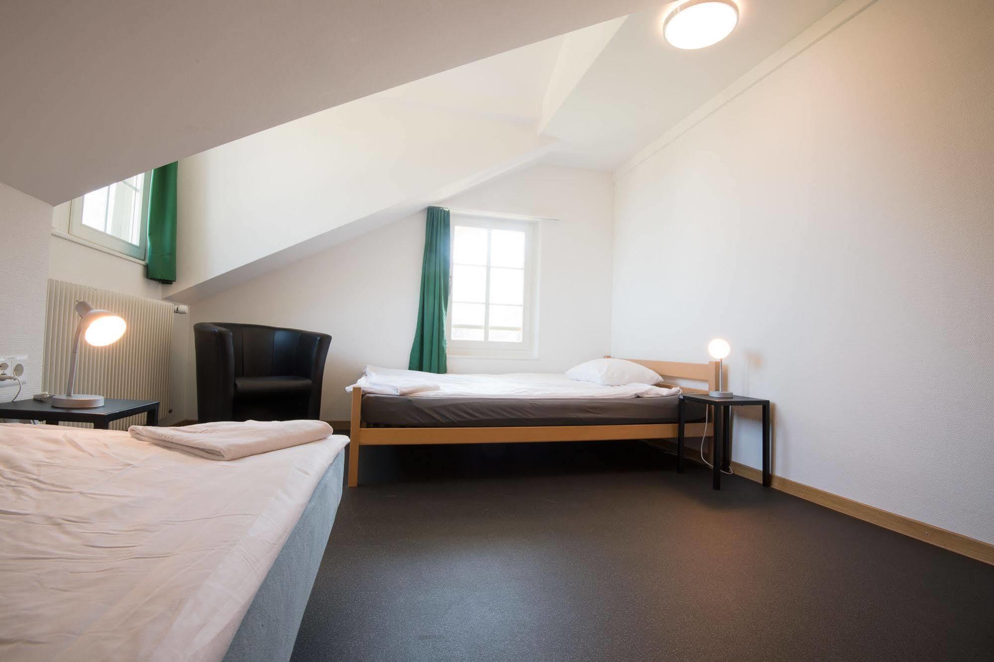 Backpackers Villa Sonnenhof - Hostel Інтерлакен Екстер'єр фото
